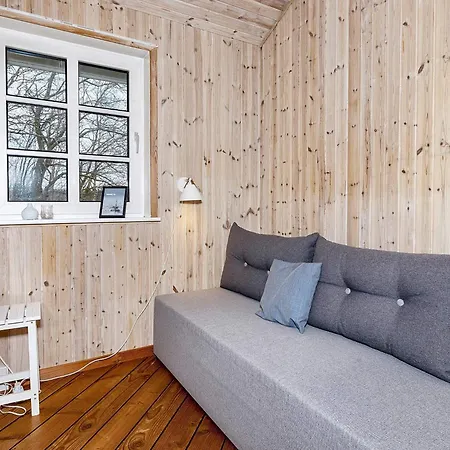 4 Person In Thisted-by Traum